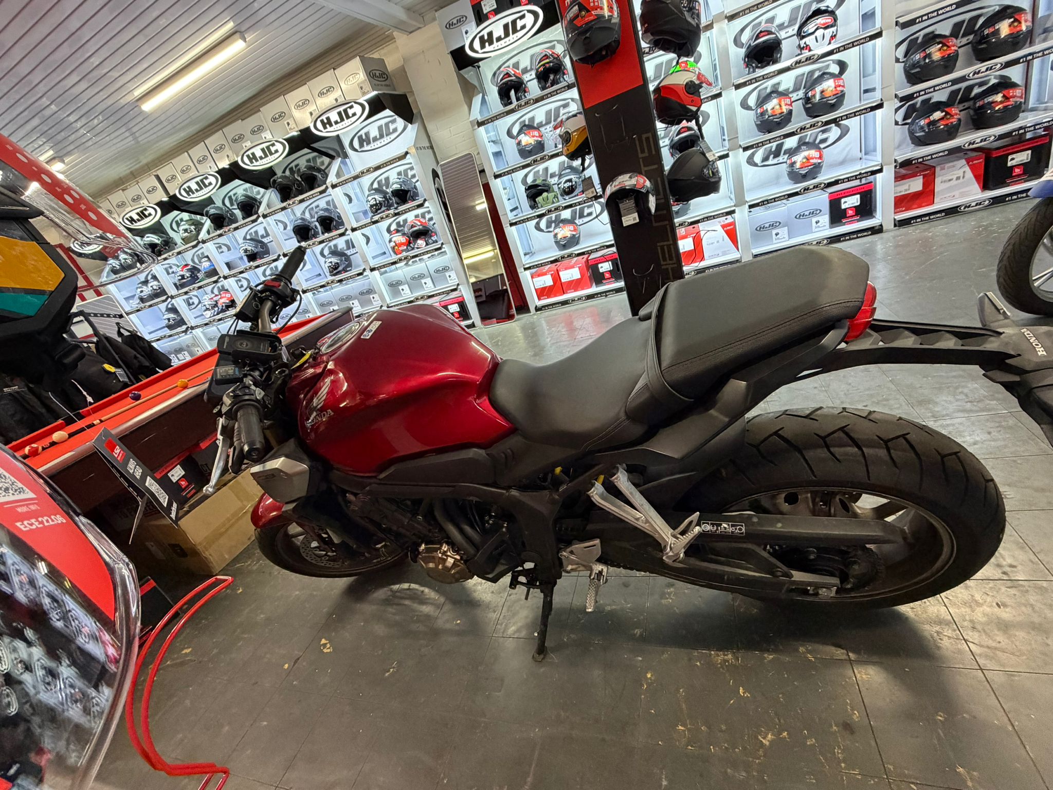 HONDA CB 650 R — image 3
